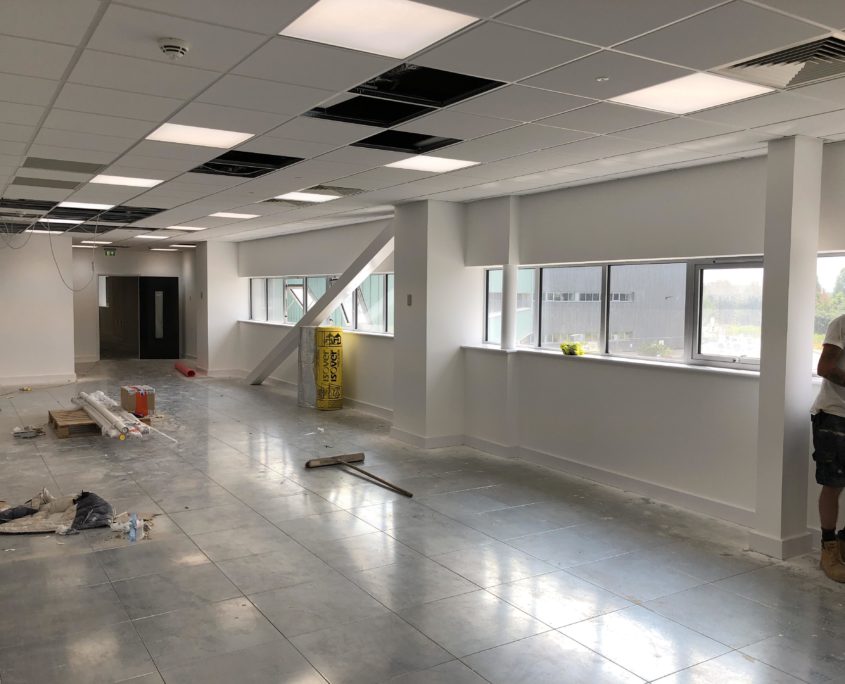 mf-ceiling-8 Tile and grid suspended ceiling in a commercial property