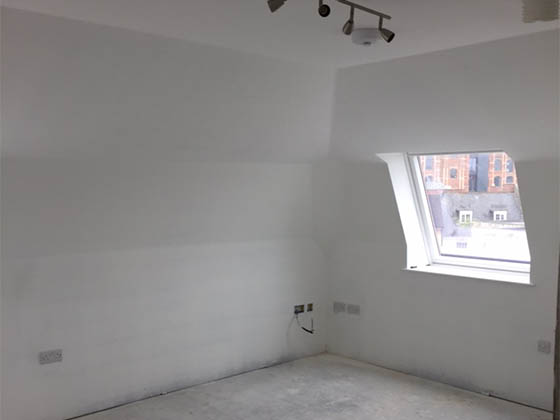 IMG_2960 Empty bedroom with window